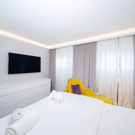 Loft4you - Hideaway - By Favorite Apartament